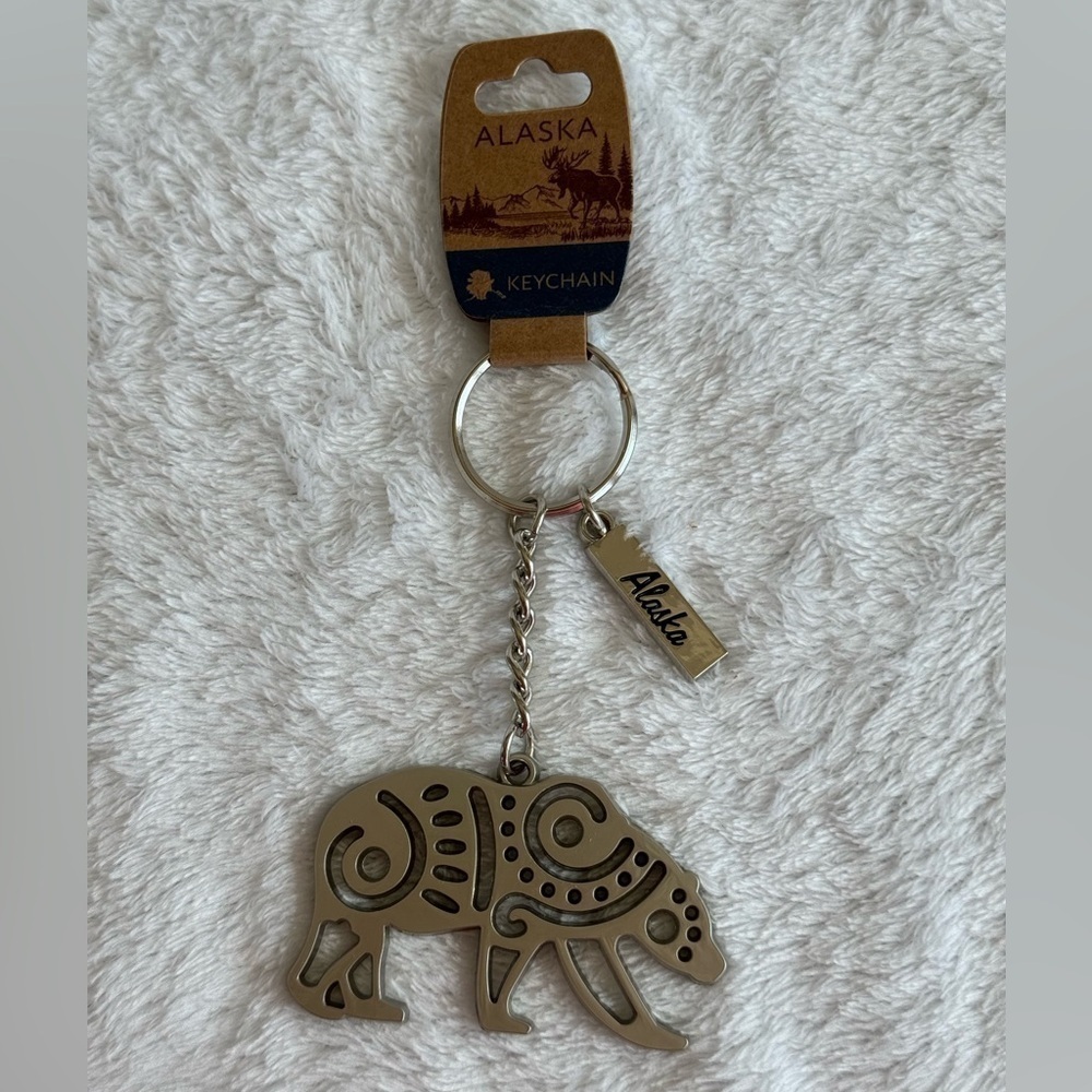 Alaskan Bear Keychain Metal New With Tags